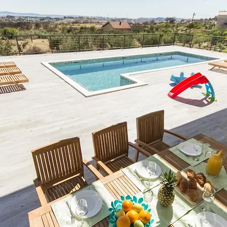 Luxury Morena Vila